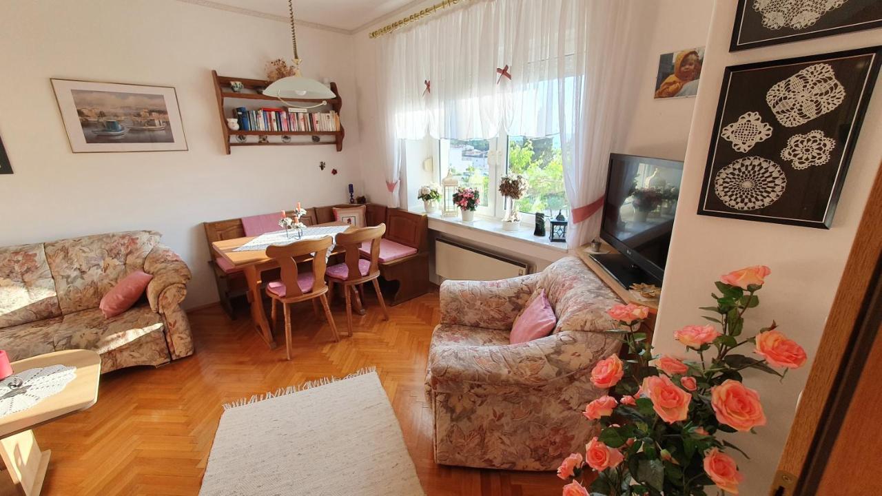 Appartment Punat Exteriör bild