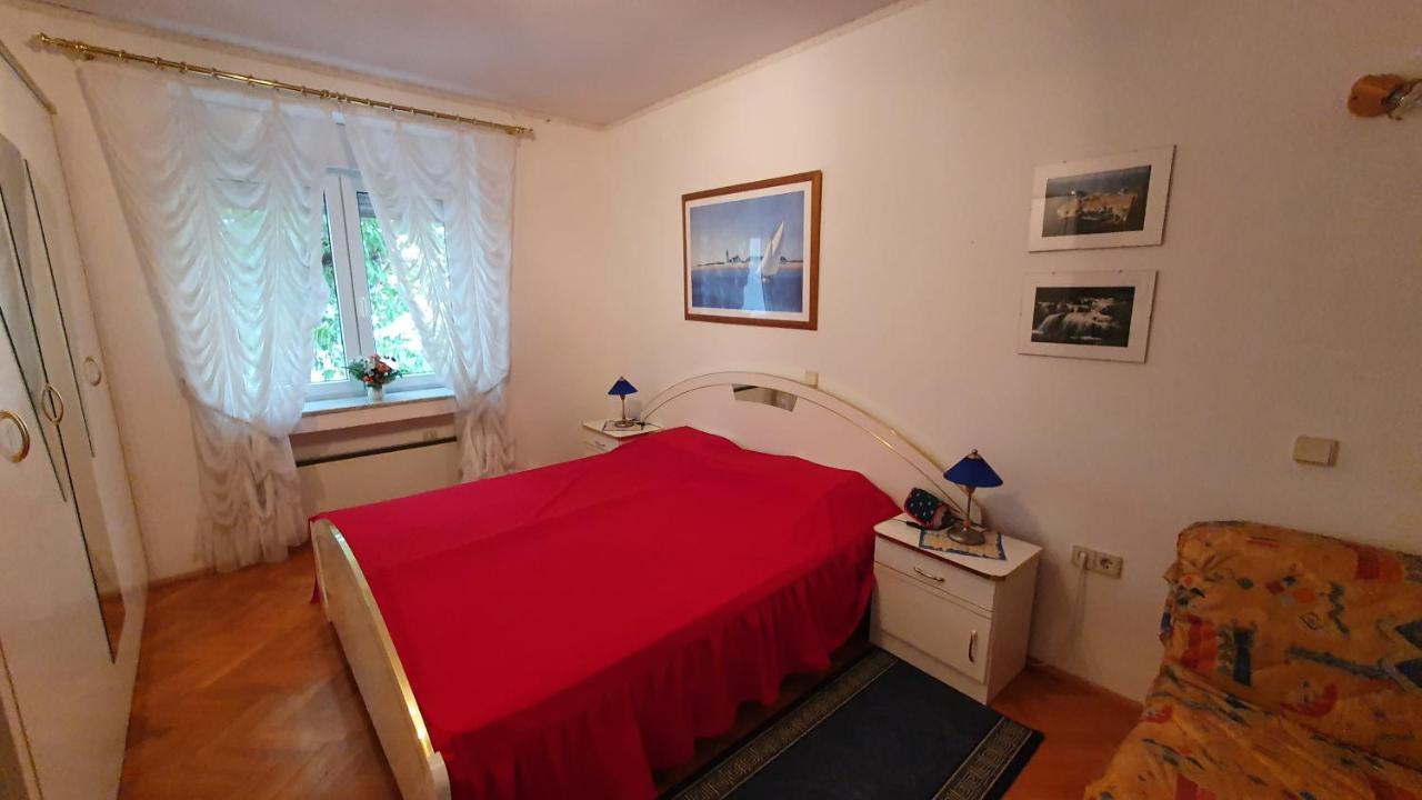 Appartment Punat Exteriör bild